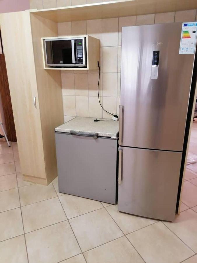 Jjp Self Catering - Three Bedroom House Luderitz Luaran gambar