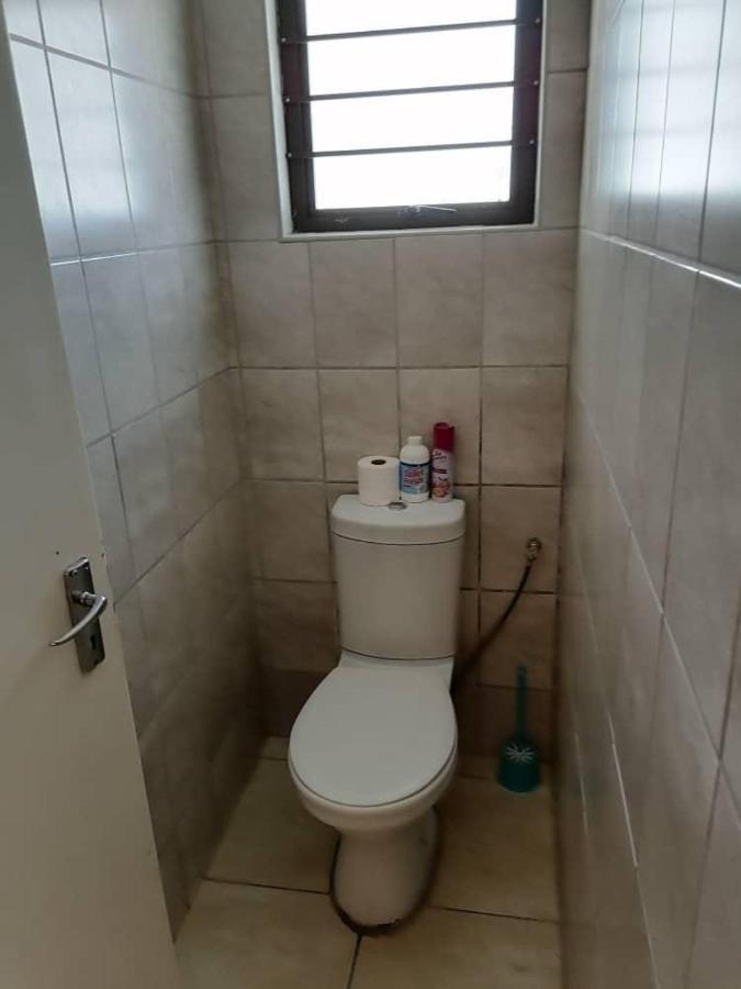 Jjp Self Catering - Three Bedroom House Luderitz Luaran gambar